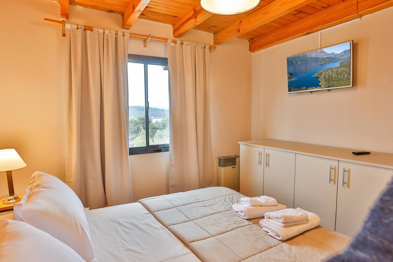 Complejo Quillaipe Apart Suite San Carlos de Bariloche Exterior photo